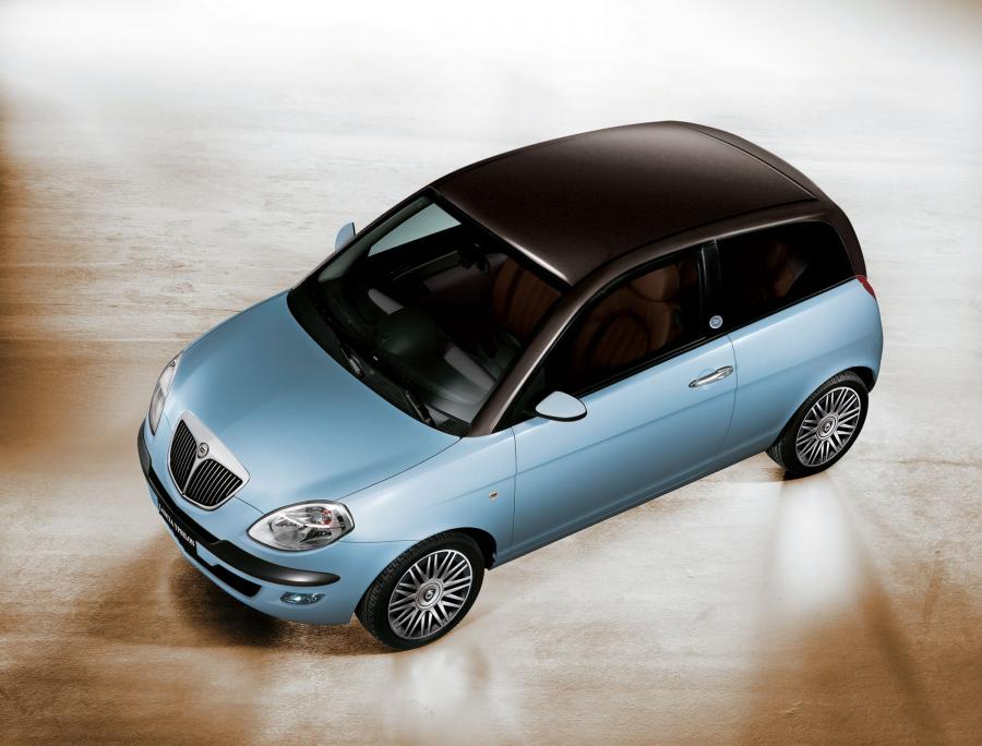  Lancia Ypsilon Unique Edition 2003 года  (фото 26 из 40)